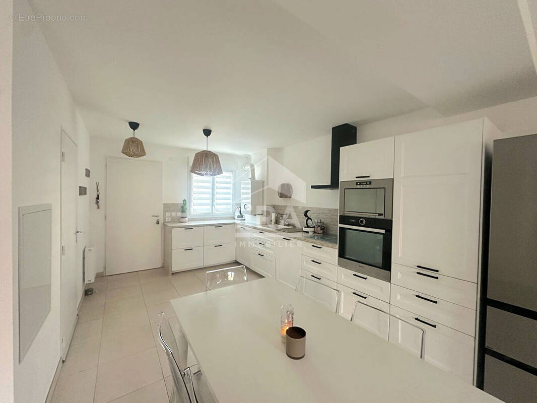 Maison à LANCON-PROVENCE