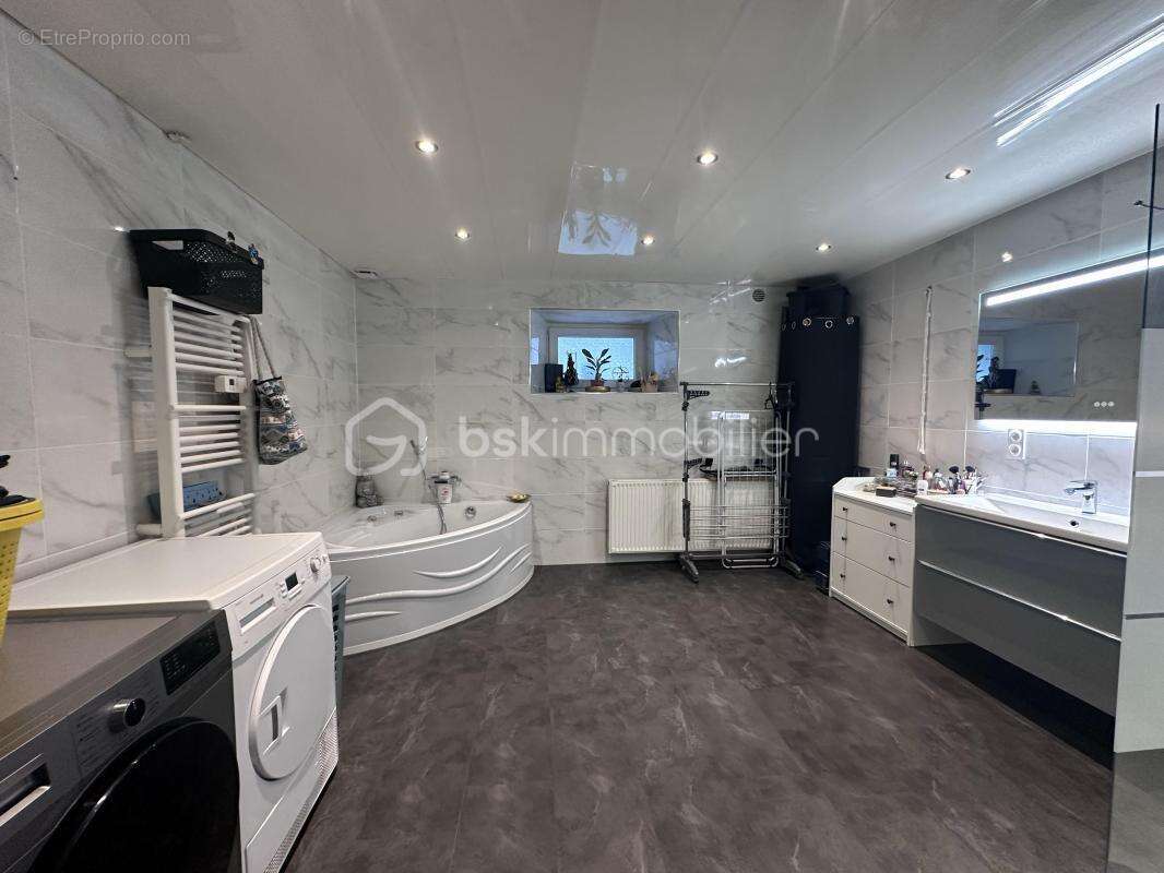 Maison à BOULAY-MOSELLE