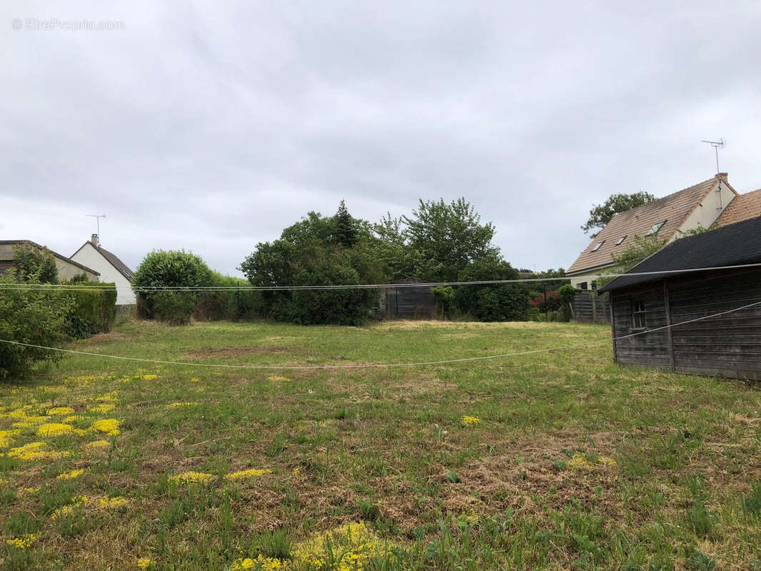 Terrain à PACY-SUR-EURE