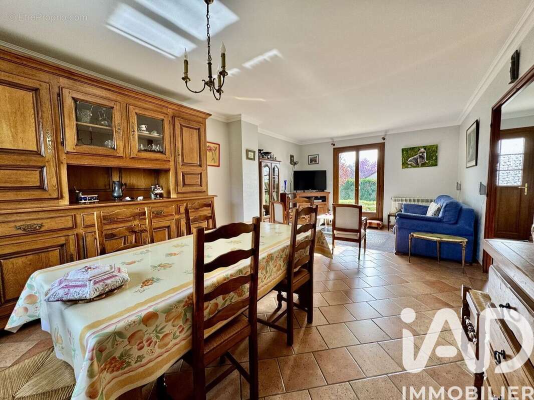 Photo 9 - Maison à PONT-SUR-YONNE