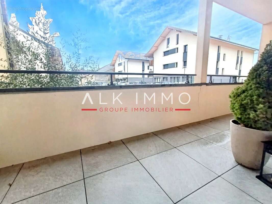 Appartement à CHENS-SUR-LEMAN