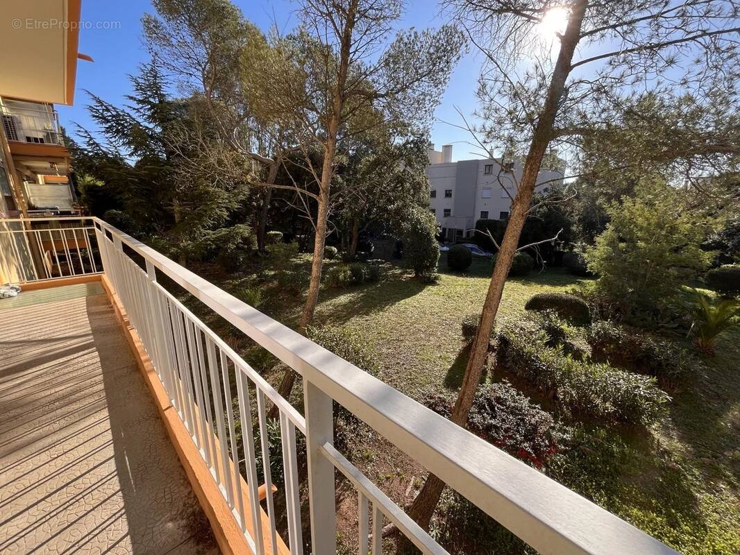 Appartement à SAINT-RAPHAEL