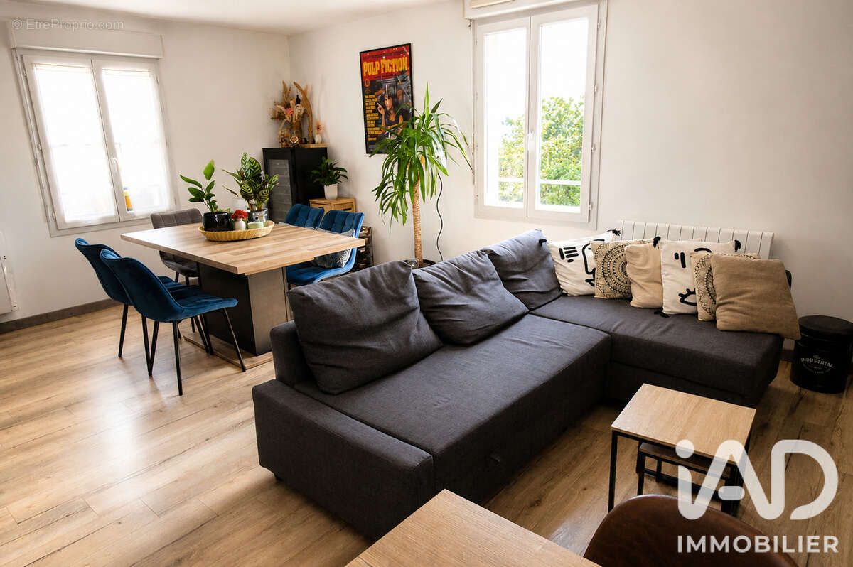 Photo 2 - Appartement à CHAMPAGNE-SUR-OISE