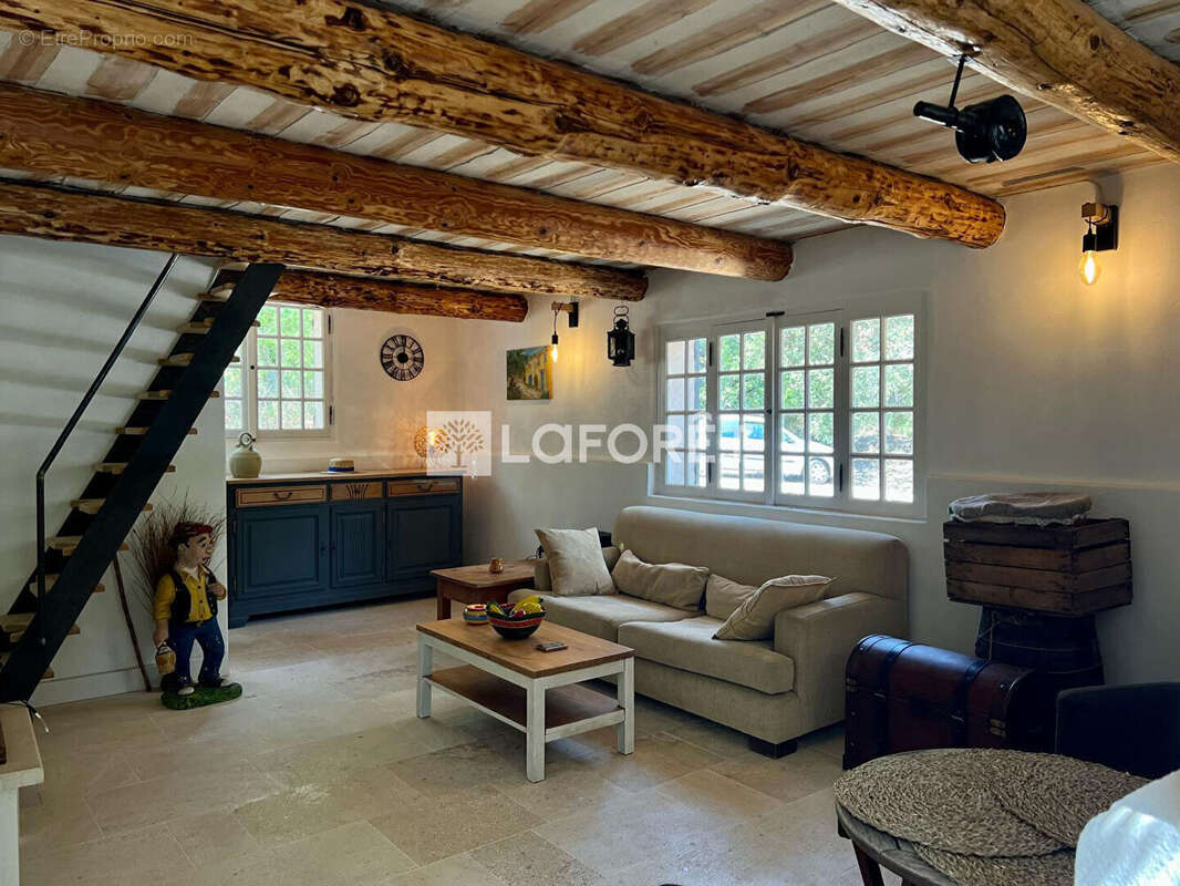 Maison à MALEMORT-DU-COMTAT