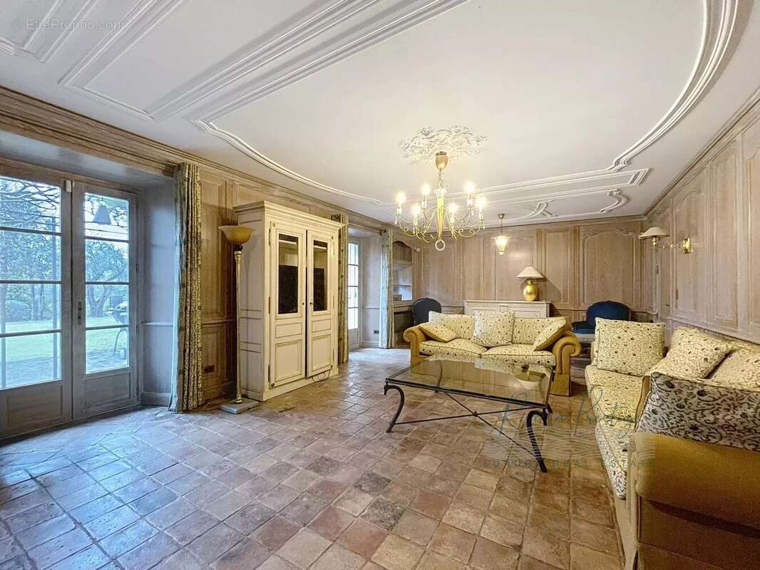 Maison à GRASSE