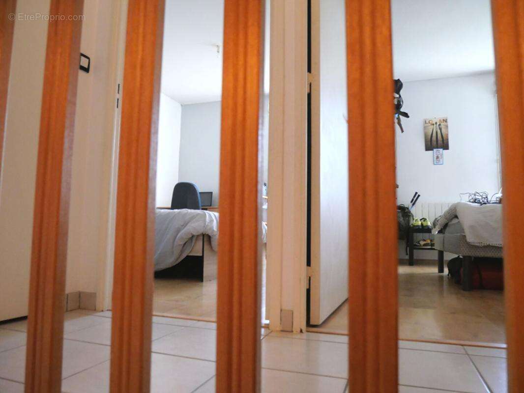 Appartement à MEYZIEU