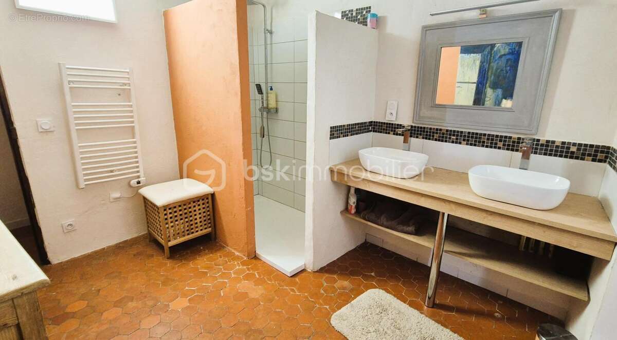 Appartement à BEAUVEZER