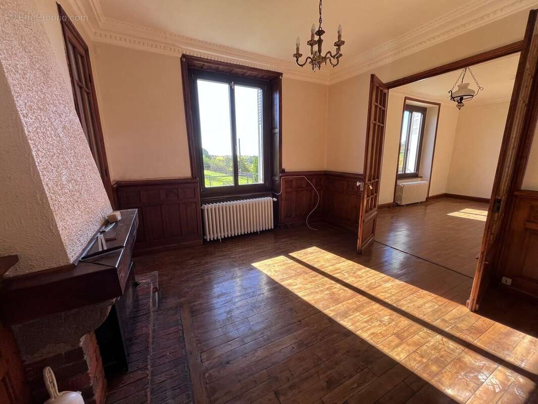 Séjour - Maison à LE MONTEIL