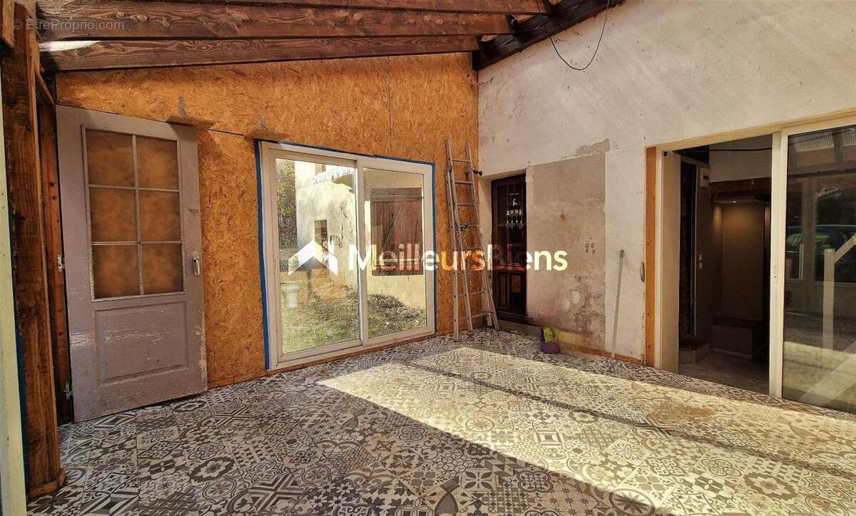 Maison à SAINT-CLEMENT