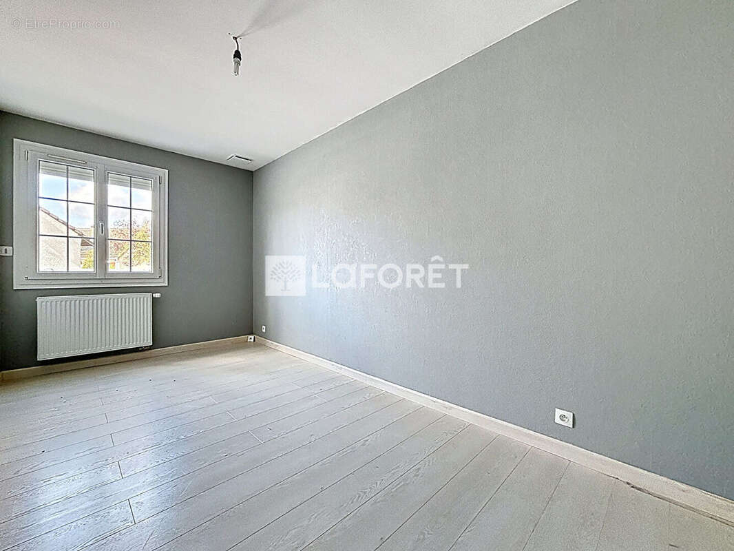 Maison à COUVROT