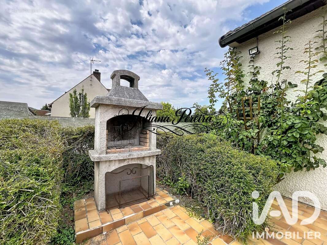 Maison 91 m² à Mezieres-Sur-Seine  - photo 9