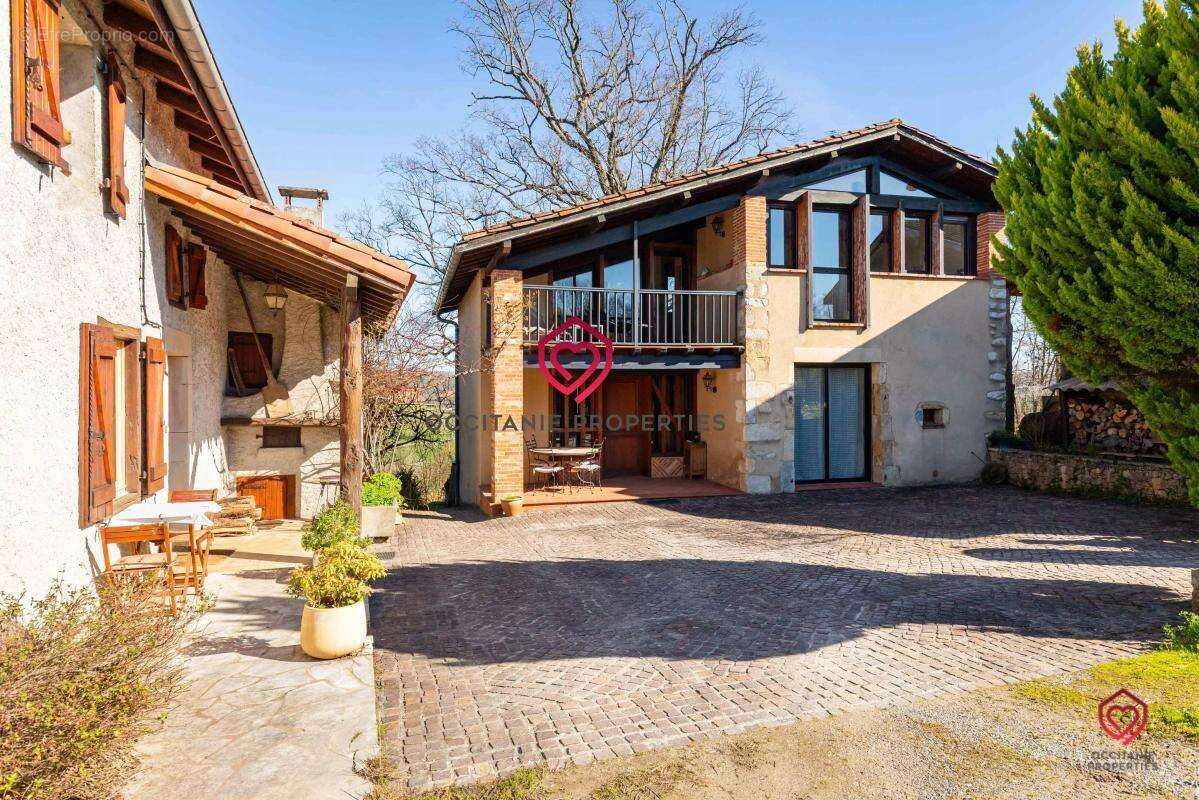 Maison à SALIES-DU-SALAT