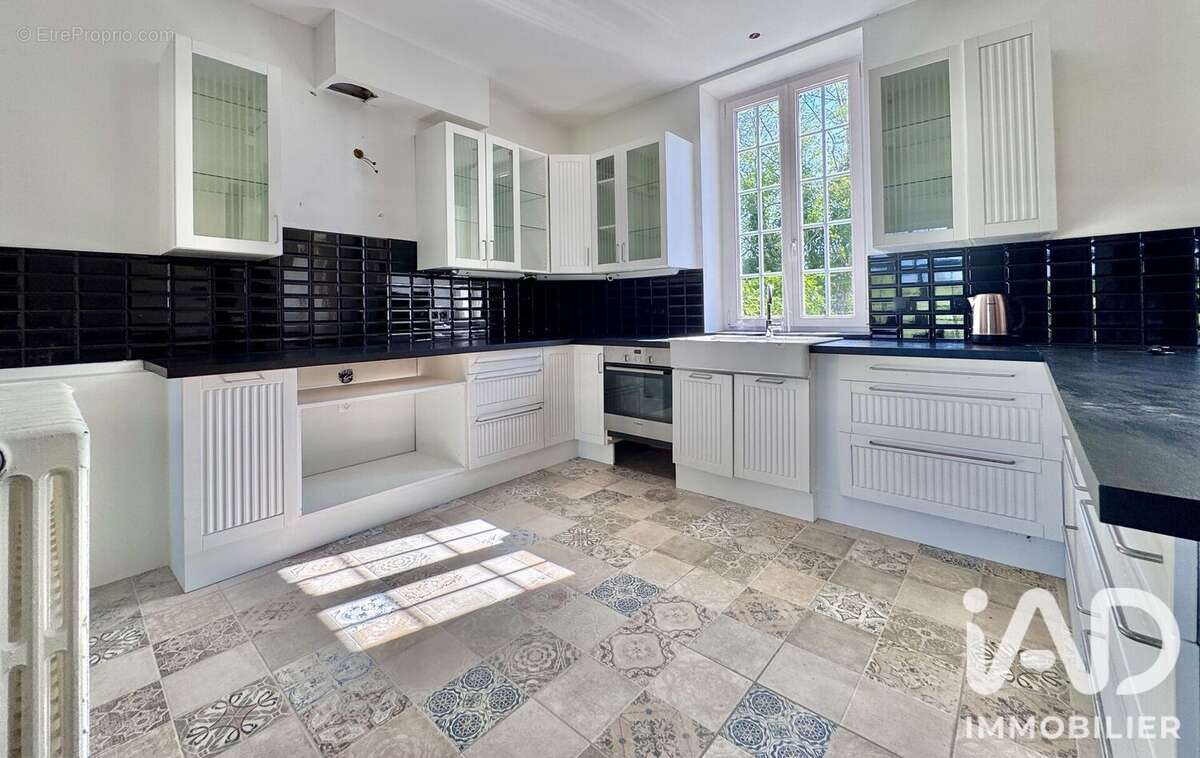 Maison 225 m² à Bazarnes  - photo 7