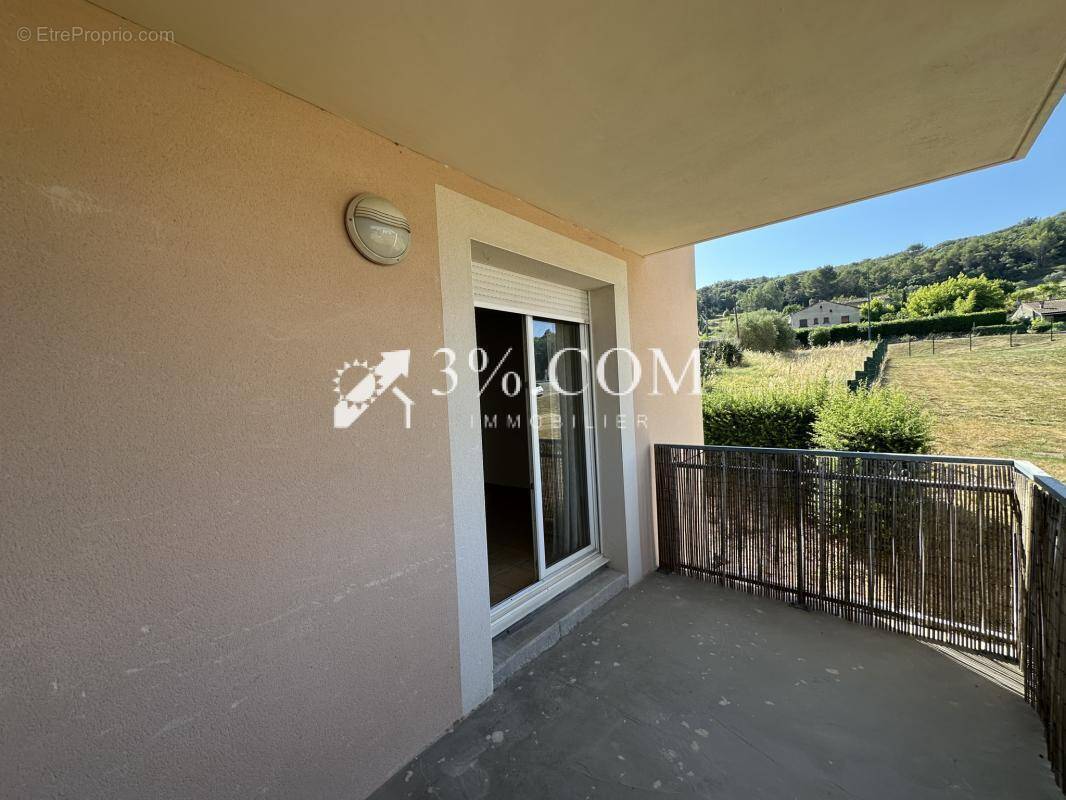 Appartement à SAINT-PRIVAT-DES-VIEUX