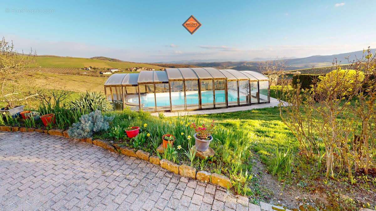 Maison à LE BOIS-D'OINGT