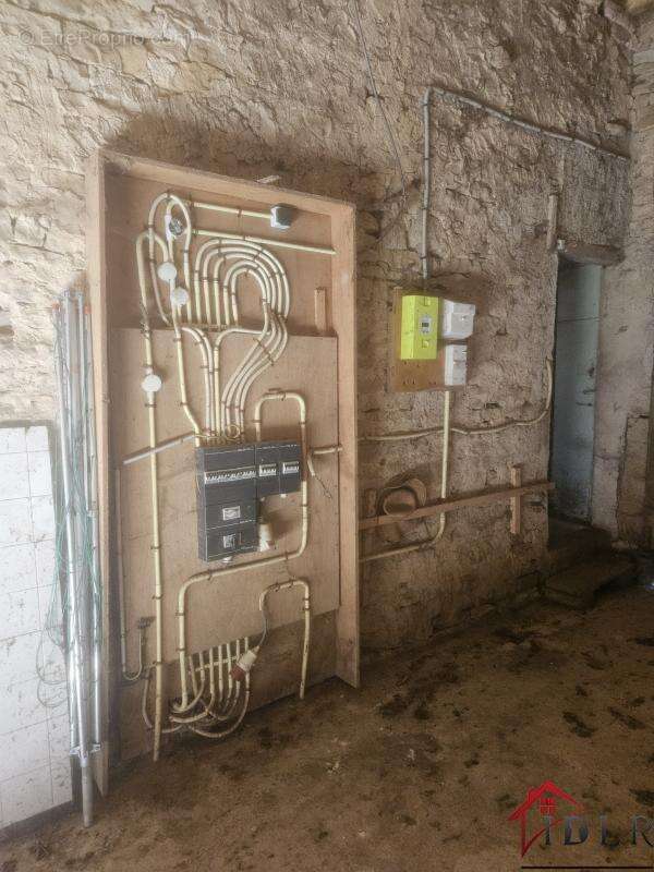 Maison à MELINCOURT