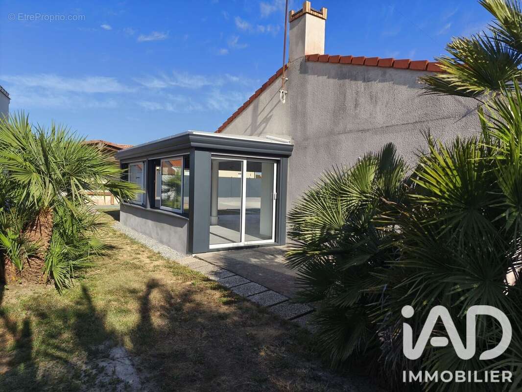 Maison 124 m² à La Plaine-Sur-Mer  - photo 4
