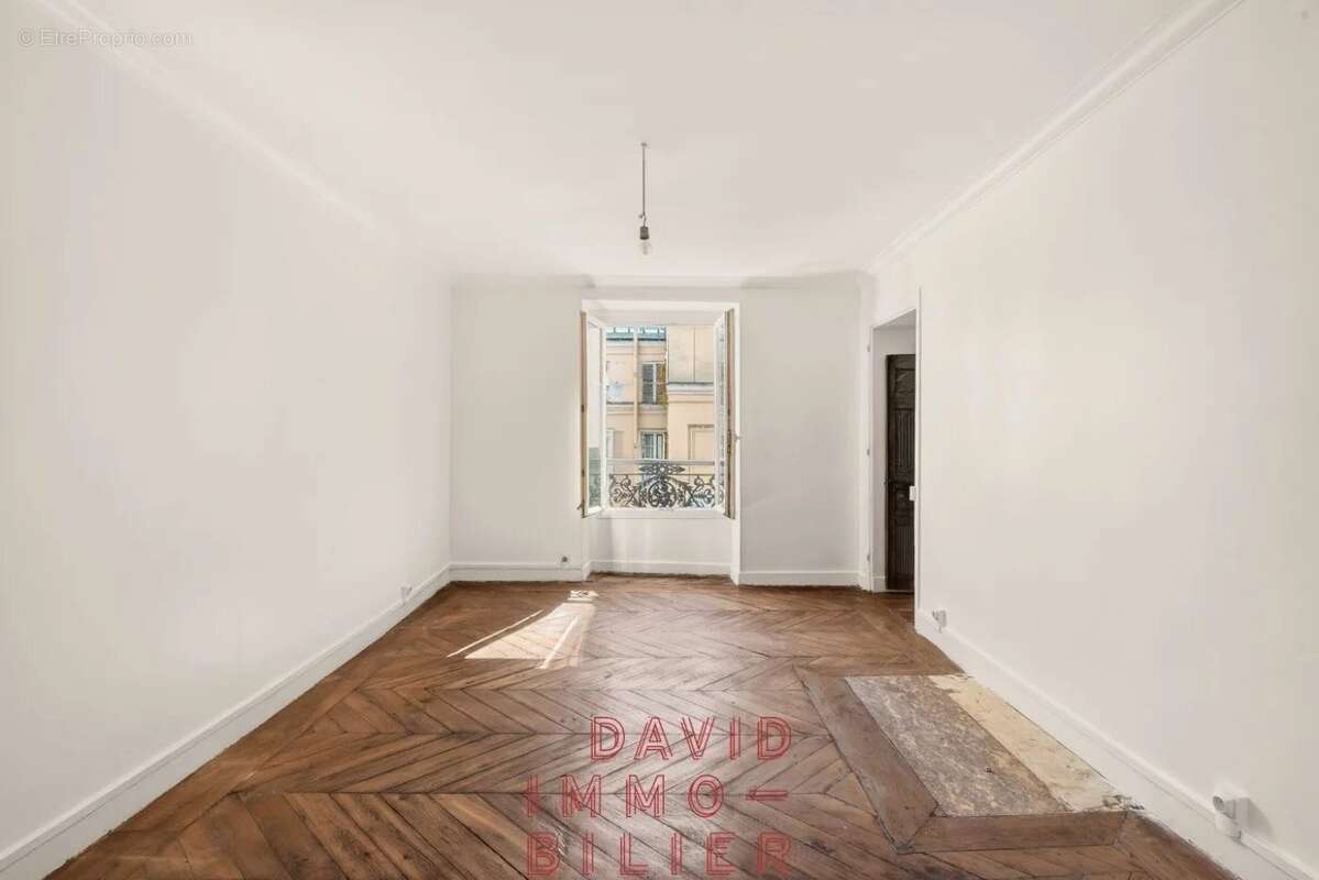 Appartement à PARIS-9E