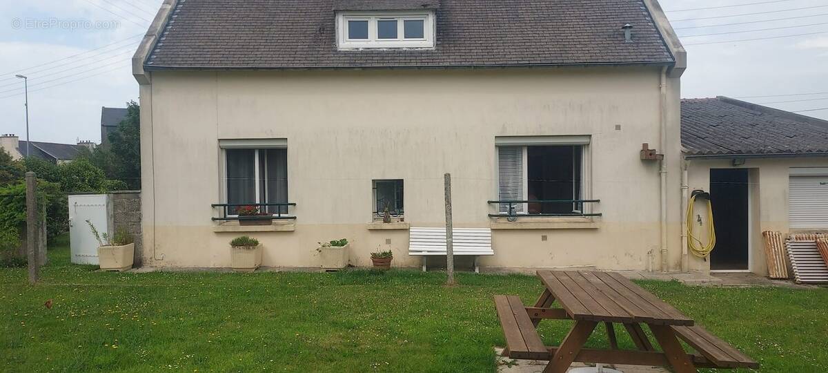 Maison 108 m² à Lannilis  - photo 3