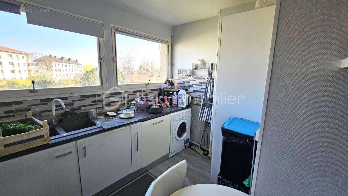 Appartement à FLEURY-LES-AUBRAIS