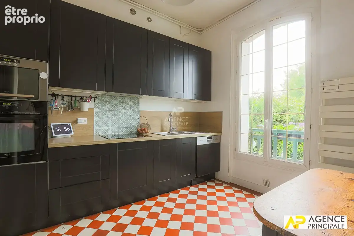 Maison 7 pièces à vendre à Maisons-Laffitte - 12 minutes gare - photo 11