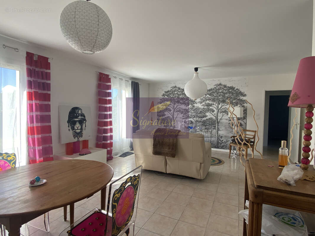Maison à CHANGE