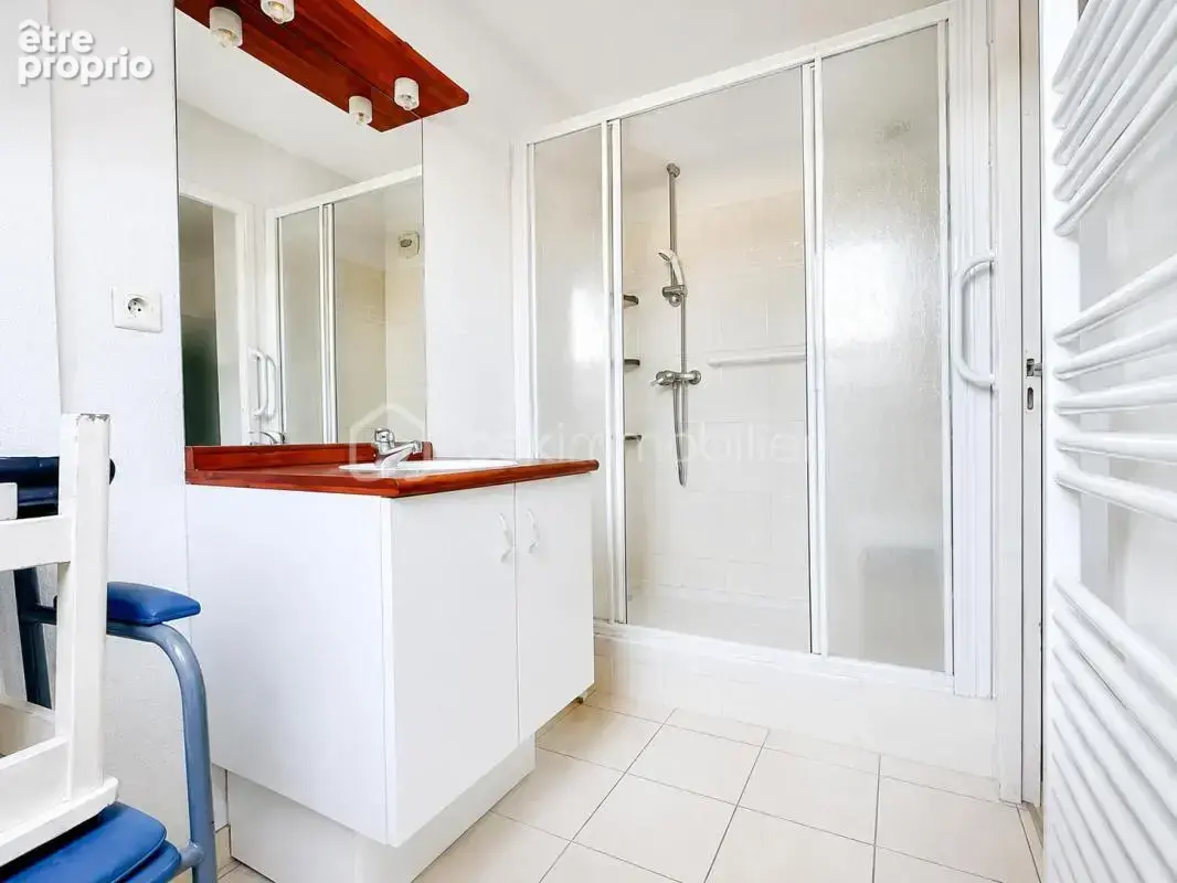 Hyper centre - bel appartement t3 - place de parking - photo 6