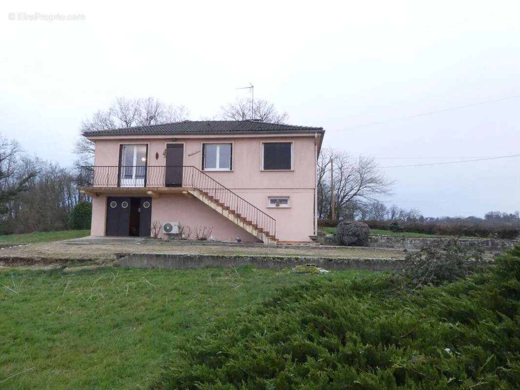 Maison à LE BREUIL