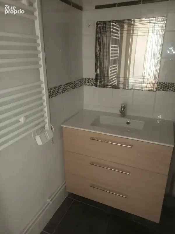 Appartement rénové - photo 2