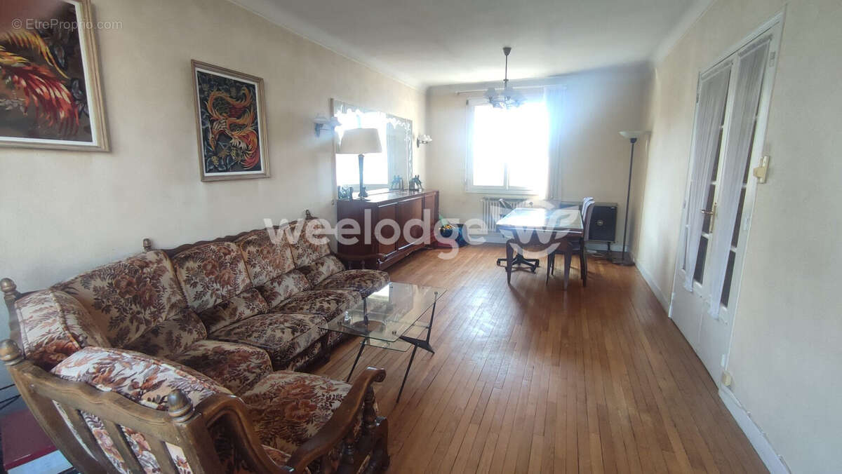 Maison à SARTROUVILLE