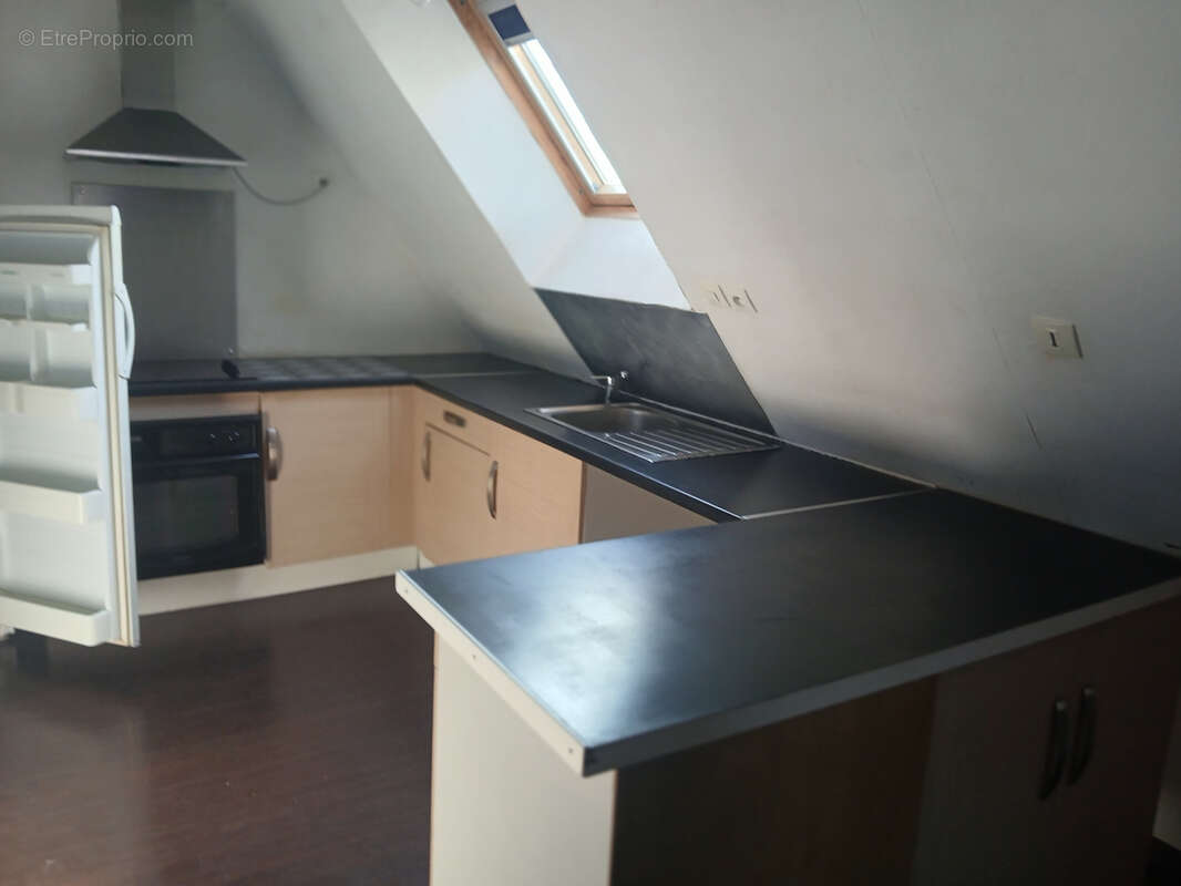 Appartement à JOUY-LE-CHATEL