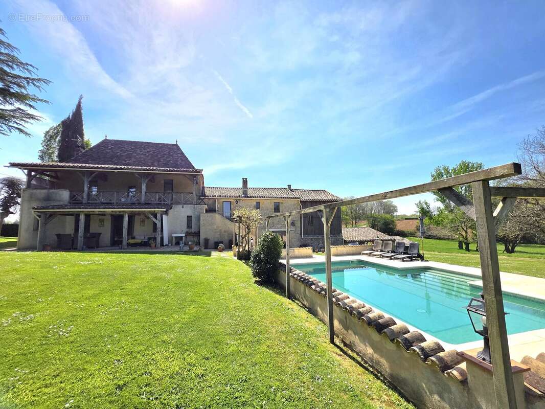 Maison à LALINDE