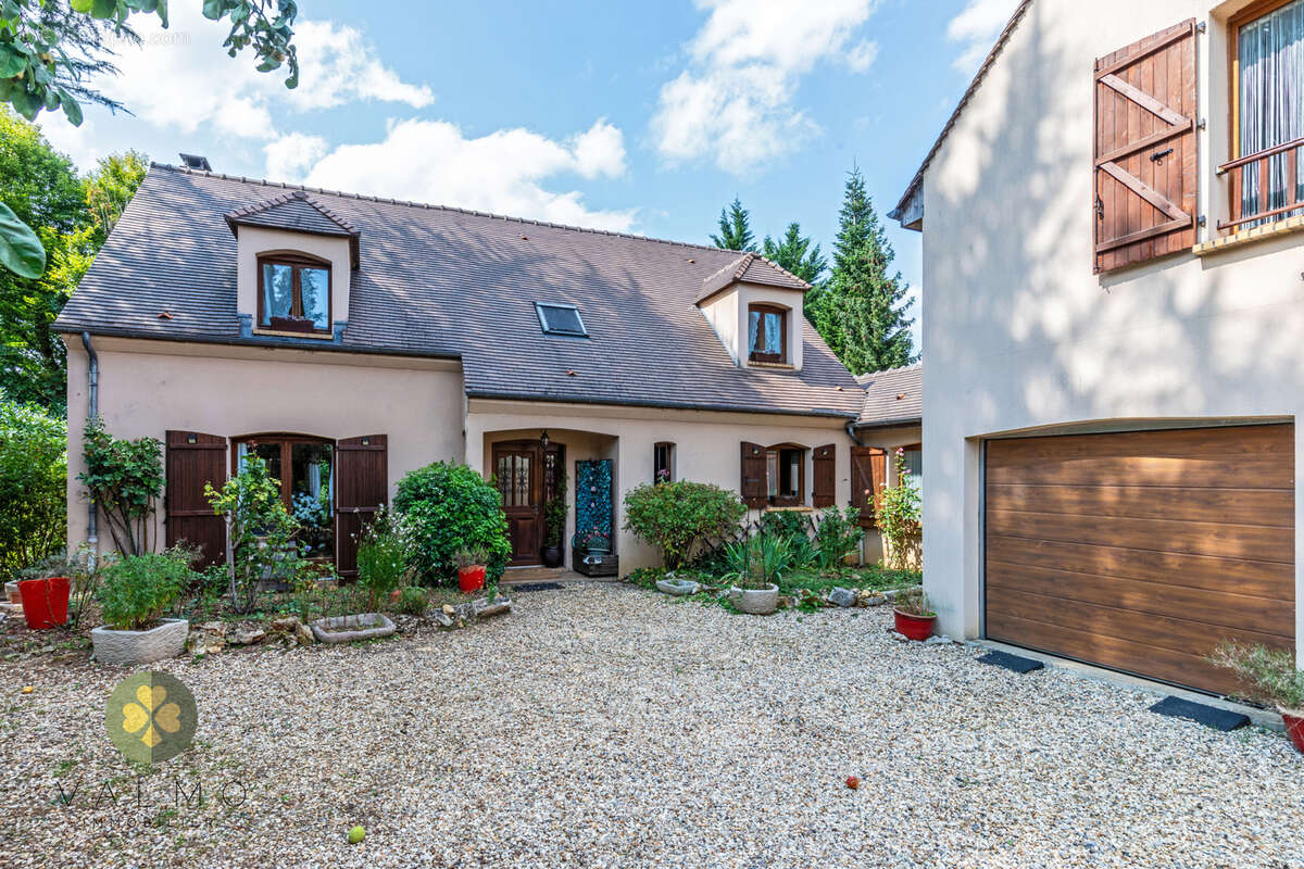 DEPT Yvelines (78) THOIRY + A vendre Maison avec studio indépendant - 197 m2 - photo 2