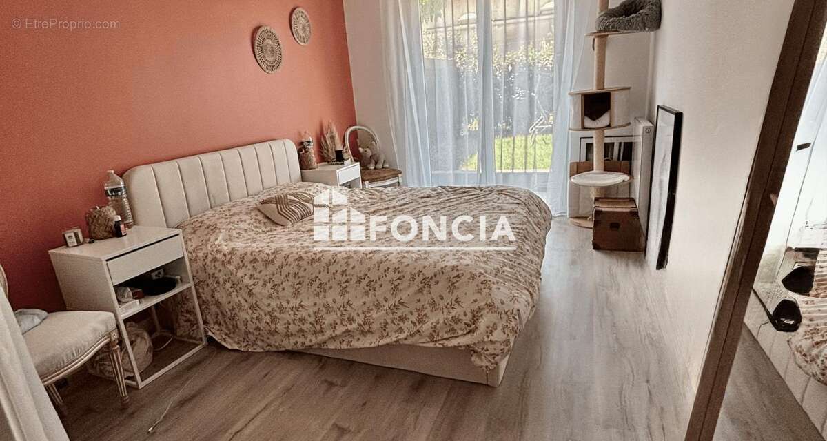 Appartement à CHAMPIGNY-SUR-MARNE