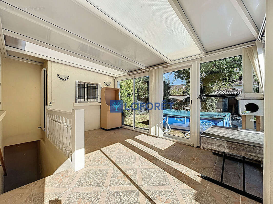 Maison à SAVIGNY-SUR-ORGE