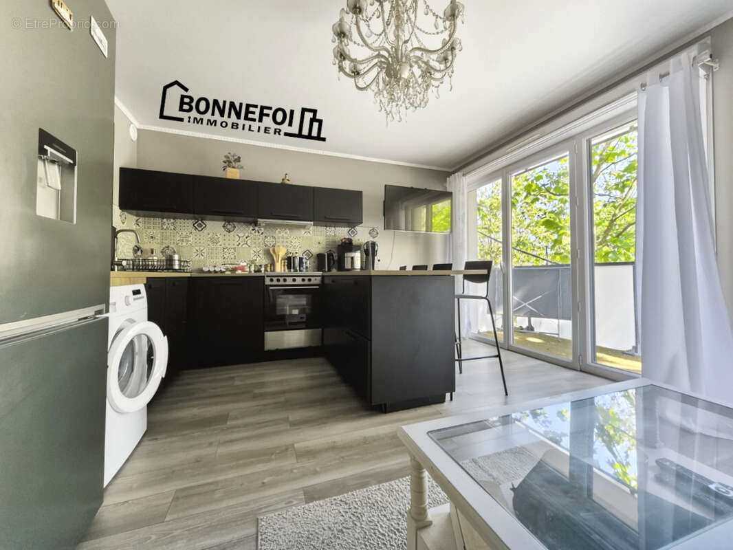 Appartement à CHAMPIGNY-SUR-MARNE