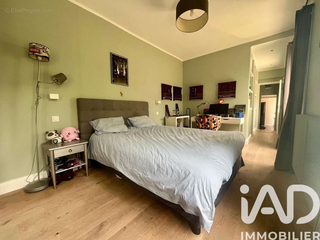 Maison 155 m² à Clamart  - photo 5