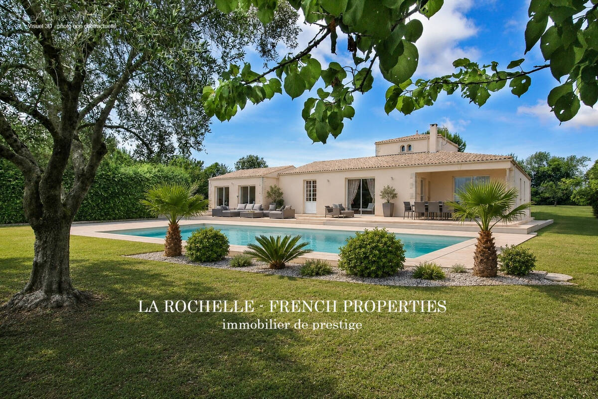 Maison à MONTROY