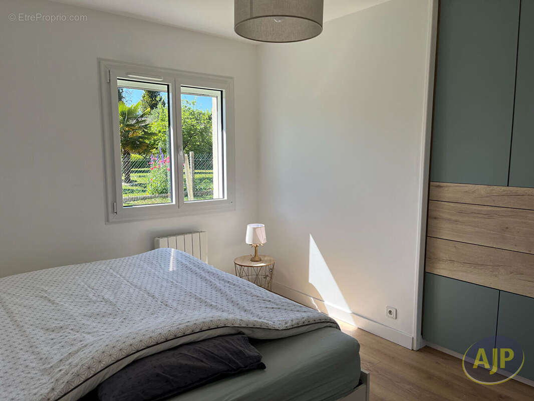 Maison à SAINT-MEDARD-EN-JALLES