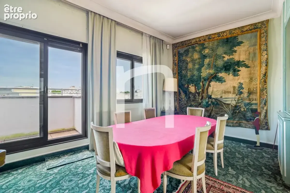 162m2, dernier étage, terrasse, vue dégagée, 6 p - photo 7