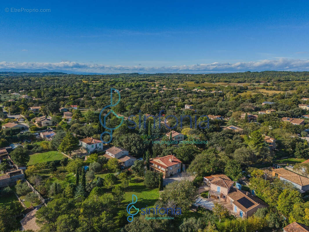 Maison à GARRIGUES-SAINTE-EULALIE