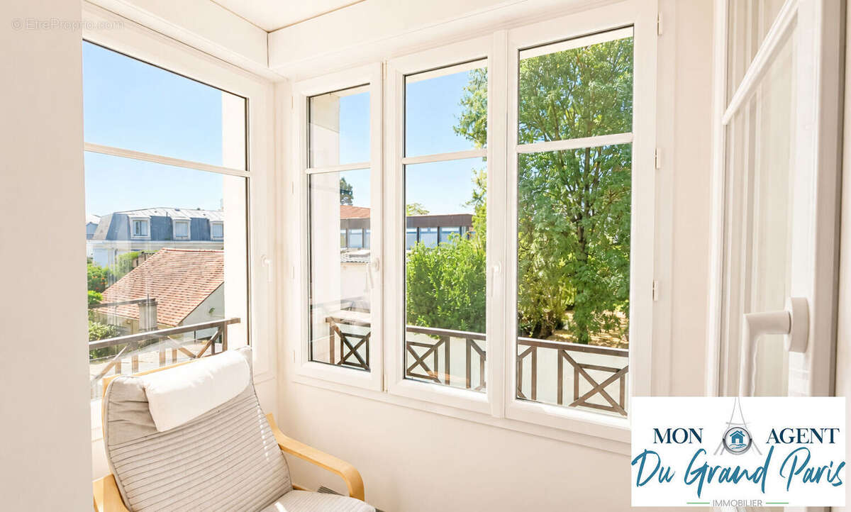 Vente Maison individuelle 245m2 - St Cyr L'ecole proche Buc et Versailles - photo 8