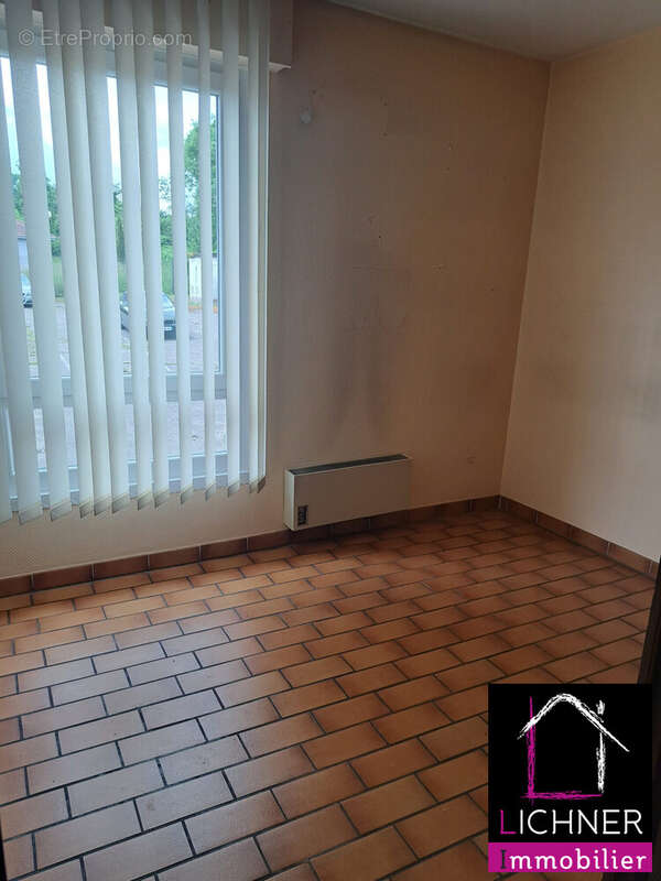 Appartement 78 m² à Bouzonville  - photo 3