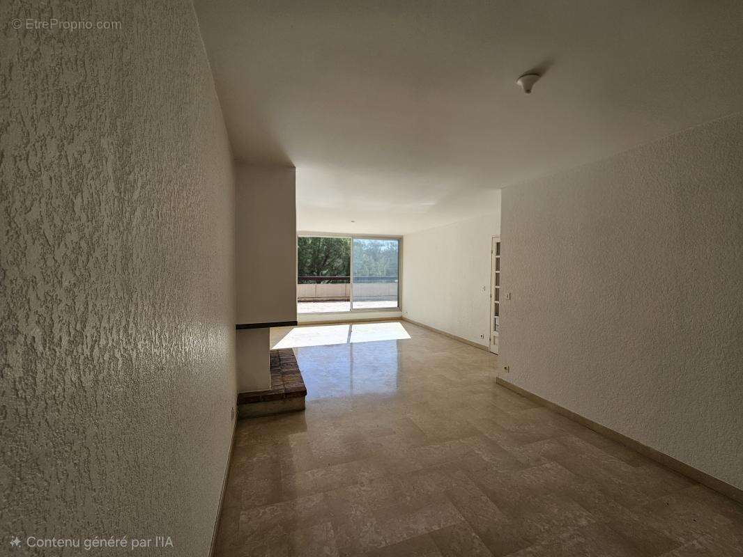 Appartement à NIMES
