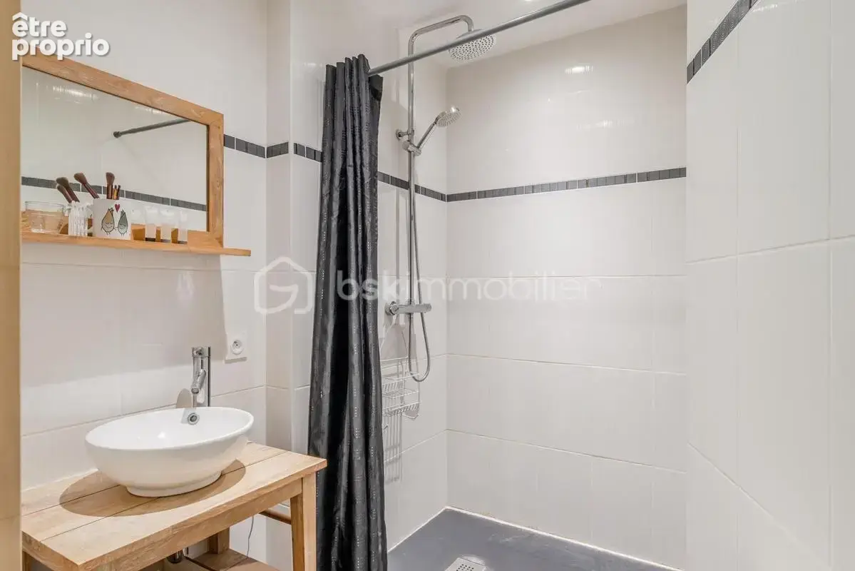 Demeure de caractère en bord de rivière d'Ain – 300 m² habitables – Piscine- IDEAL GRANDE FAMILLE - photo 17