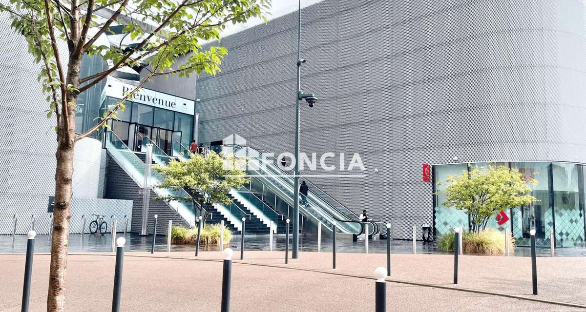 Commerce à PLAISIR