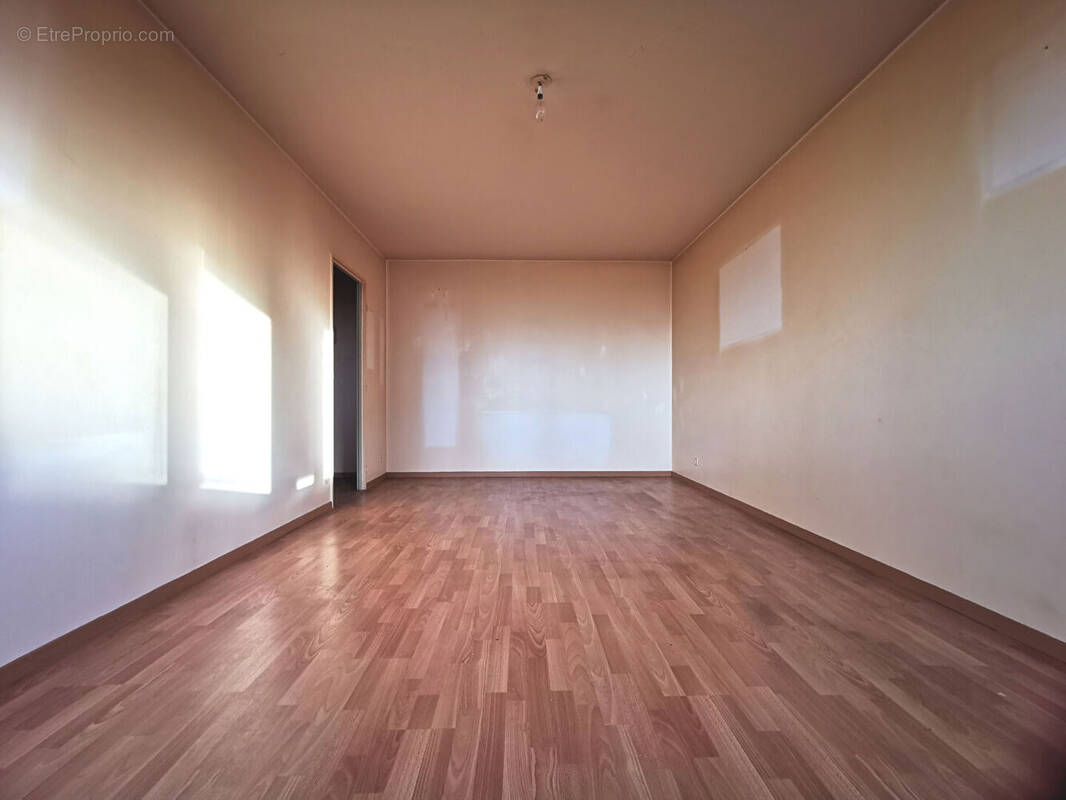 Appartement à LA MADELEINE