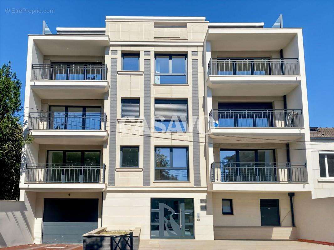 Appartement à SAINT-MAUR-DES-FOSSES