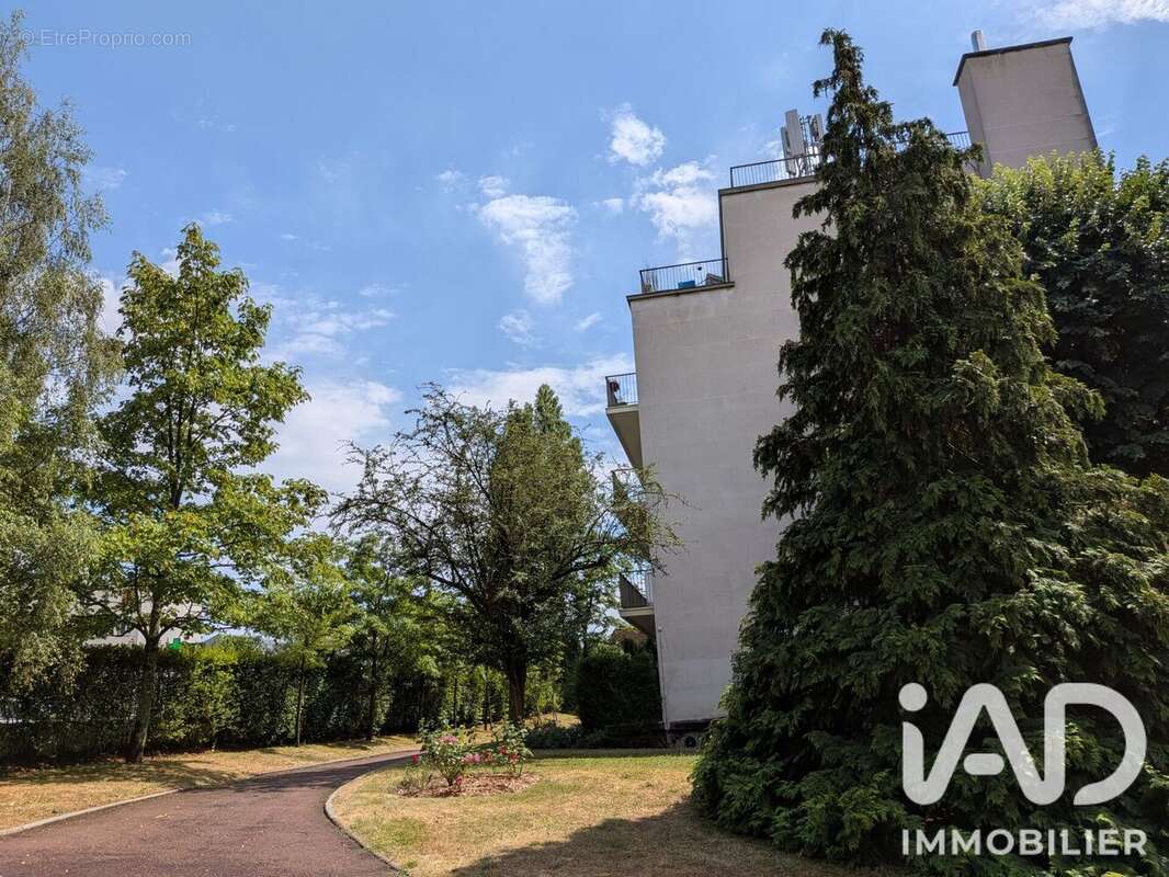 Photo 9 - Appartement à VERSAILLES