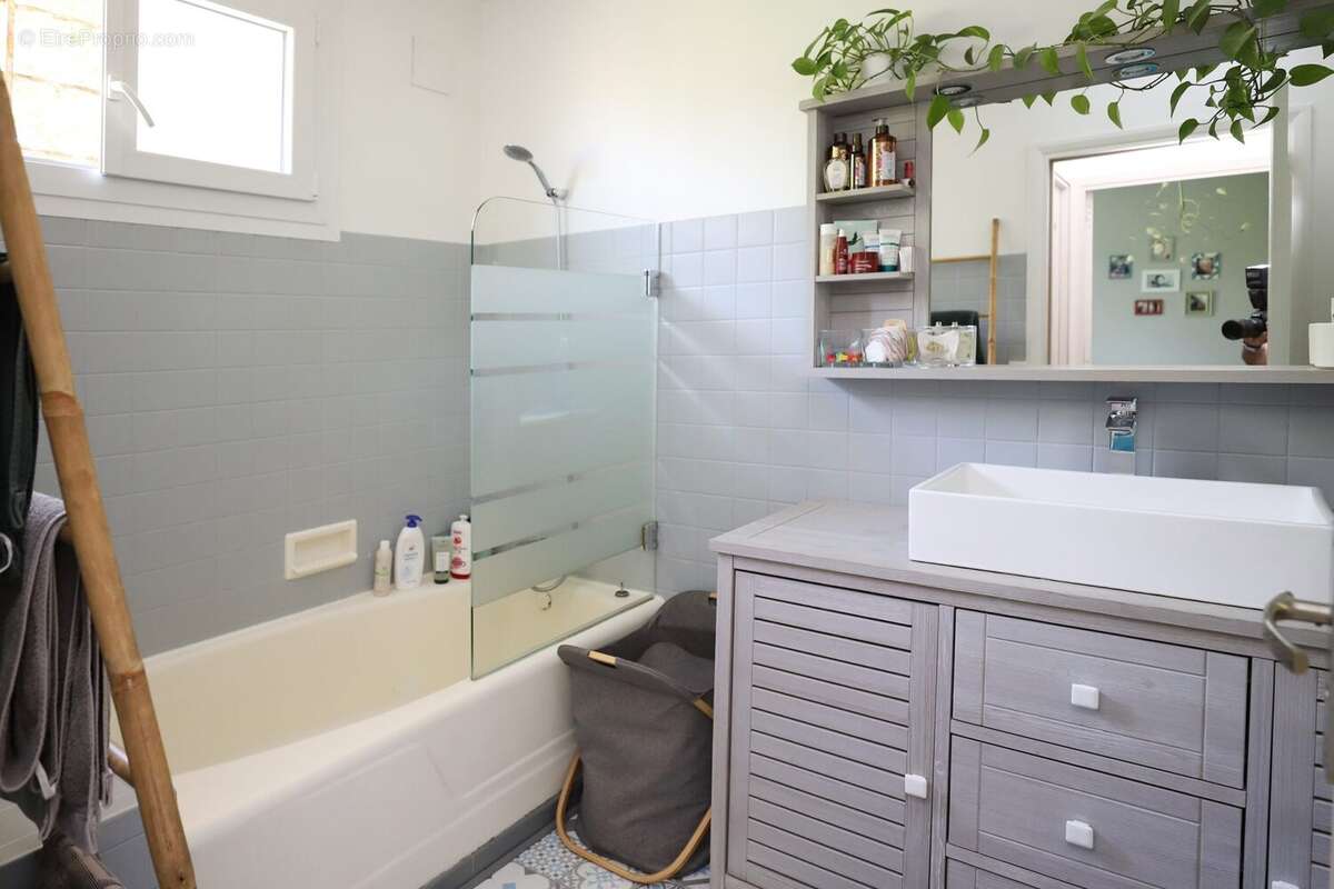 Maison 97 m² à Montreuil  - photo 8